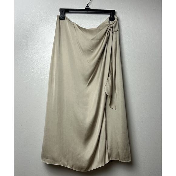 Club Monaco Women’s Satin Charmeuse Midi Skirt Fits 30” Waist Tie Knot Front - Picture 4 of 14